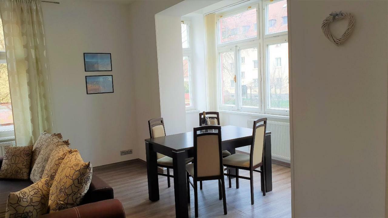 Villa Serena Karlsbad Buitenkant foto